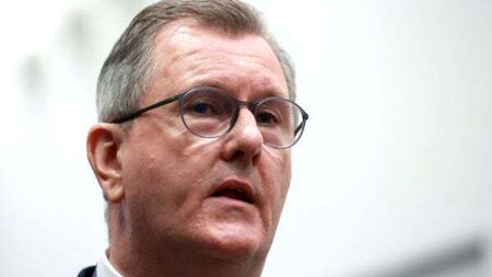 Sinn Féin’s ‘grip on PSNI leadership must be broken’ – Donaldson