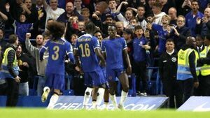 Nicolas Jackson strike earns Chelsea much-needed cup victory over Brighton