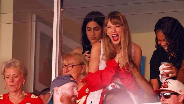 Travis Kelce: Taylor Swift relationship won't take focus off football