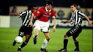 Keane reveals regrets over not leaving United after offers from European giants Keane reveals regrets over not leaving United after offers from European giants