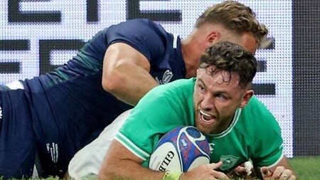 Ireland v Scotland: Commanding 26-0 Irish lead at half-time