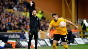 Gary O’Neil plays down tension after Unai Emery walks away before handshake