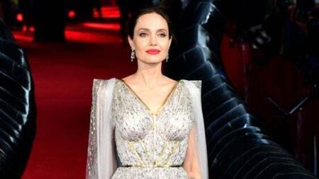 Angelina Jolie in first-look photos as singer Maria Callas for upcoming biopic