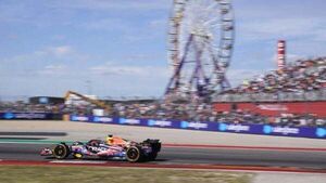Max Verstappen defies Lewis Hamilton to edge United States Grand Prix victory Max Verstappen defies Lewis Hamilton to edge United States Grand Prix victory