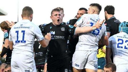 Glasgow power to opening URC victory over Leinster at Scotstoun