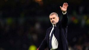 Ange Postecoglou hails Tottenham’s ‘outstanding’ pressing in win over Fulham Ange Postecoglou hails Tottenham’s ‘outstanding’ pressing in win over Fulham