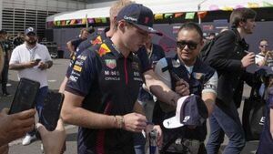 Max Verstappen urges fans to show him respect ahead of feisty Mexican Grand Prix Max Verstappen urges fans to show him respect ahead of feisty Mexican Grand Prix