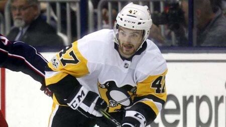 Nottingham’s Adam Johnson dies after ‘freak accident’ during ice hockey game