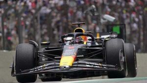 Max Verstappen on pole as storm brings red flags out at Interlagos Max Verstappen on pole as storm brings red flags out at Interlagos