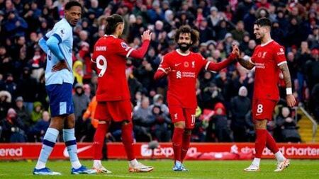 Mohamed Salah at the double as Liverpool brush aside Brentford
