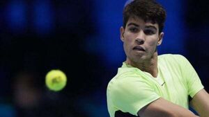 Carlos Alcaraz falls to defeat against Alexander Zverev on ATP Finals debut