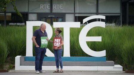 RTÉ to reduce staff by 400 and cut some services, reports suggest