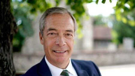 I’m A Celeb campmate Nigel Farage ‘used to dealing with snakes’ in politics