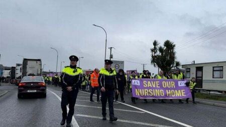 Protestors blockade Rosslare Europort opposing international protection accommodation