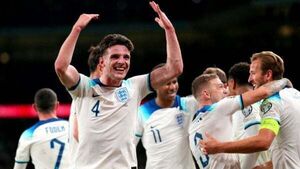 Declan Rice putting pressure of price tag behind him to pursue biggest prizes