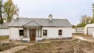 Bungalow bliss? Galway fixer-upper on the market for €70,000 Bungalow bliss? Galway fixer-upper on the market for €70,000