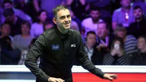 Ronnie O’Sullivan edges past Robert Milkins into UK Championship quarter-finals