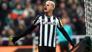 Eddie Howe says Bruno Guimaraes ‘at the fulcrum of everything’ for Newcastle Eddie Howe says Bruno Guimaraes ‘at the fulcrum of everything’ for Newcastle