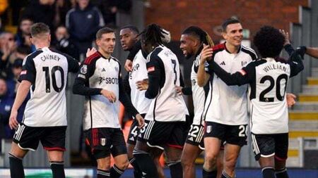 Fulham put in another five-star display to thump West Ham