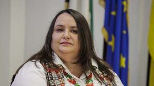 Ambassador ‘understands’ decision to cut support for Ukrainians