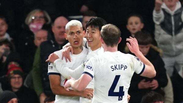 Dejan Kulusevski stars as 10-man Tottenham pile more misery on Nottingham Forest