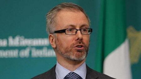 Politics watch: Refugee supports, calls for Gaza ceasefire
