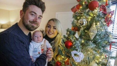 Record-breaking premature baby girl home from hospital in time for Christmas