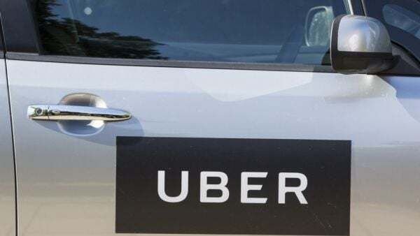 Uber should be allowed to operate to tackle rural transport issues, Senator says