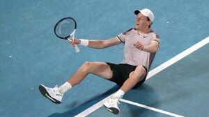 Jannik Sinner claims first grand slam title as fightback downs Daniil Medvedev Jannik Sinner claims first grand slam title as fightback downs Daniil Medvedev