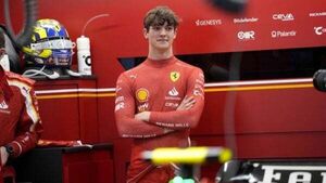 Lewis Hamilton leads praise for ‘future star’ Ollie Bearman after dream debut