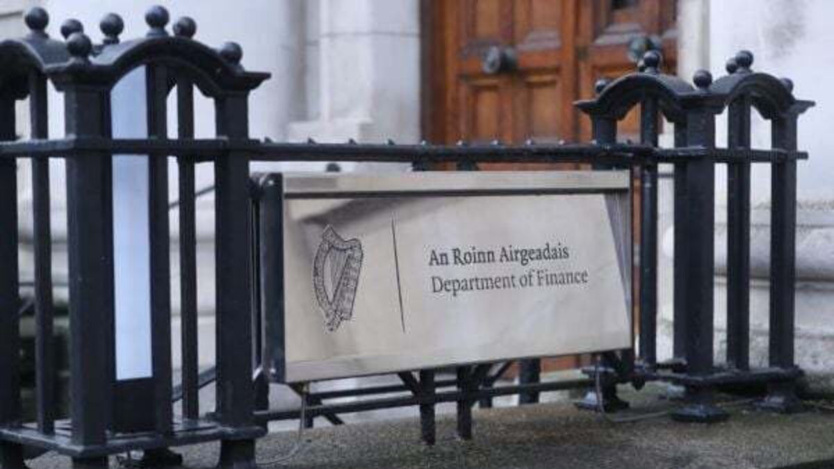 Department of Finance downplayed comments about ineffective Russian sanctions