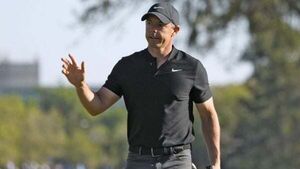 Rory McIlroy dismisses drop debate as he shares Players lead Rory McIlroy dismisses drop debate as he shares Players lead