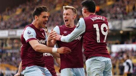 West Ham come from behind to win at Wolves but lose Jarrod Bowen to injury