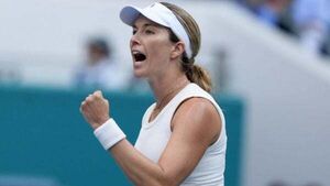 Danielle Collins wins Charleston Open to seal back-to-back titles Danielle Collins wins Charleston Open to seal back-to-back titles