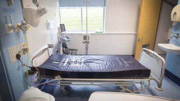 Girl secures €200,000 settlement over South Kerry Camhs treatment