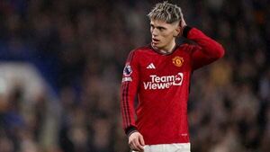 Alejandro Garnacho spoken to by Erik ten Hag over social media activity Alejandro Garnacho spoken to by Erik ten Hag over social media activity
