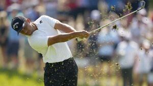 Xander Schauffele equals major record again with brilliant opening 62 at US PGA Xander Schauffele equals major record again with brilliant opening 62 at US PGA