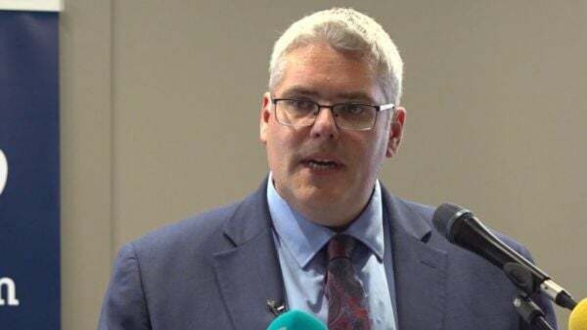 Robinson ‘to continue Irish Sea border fight’ after being ratified as DUP leader