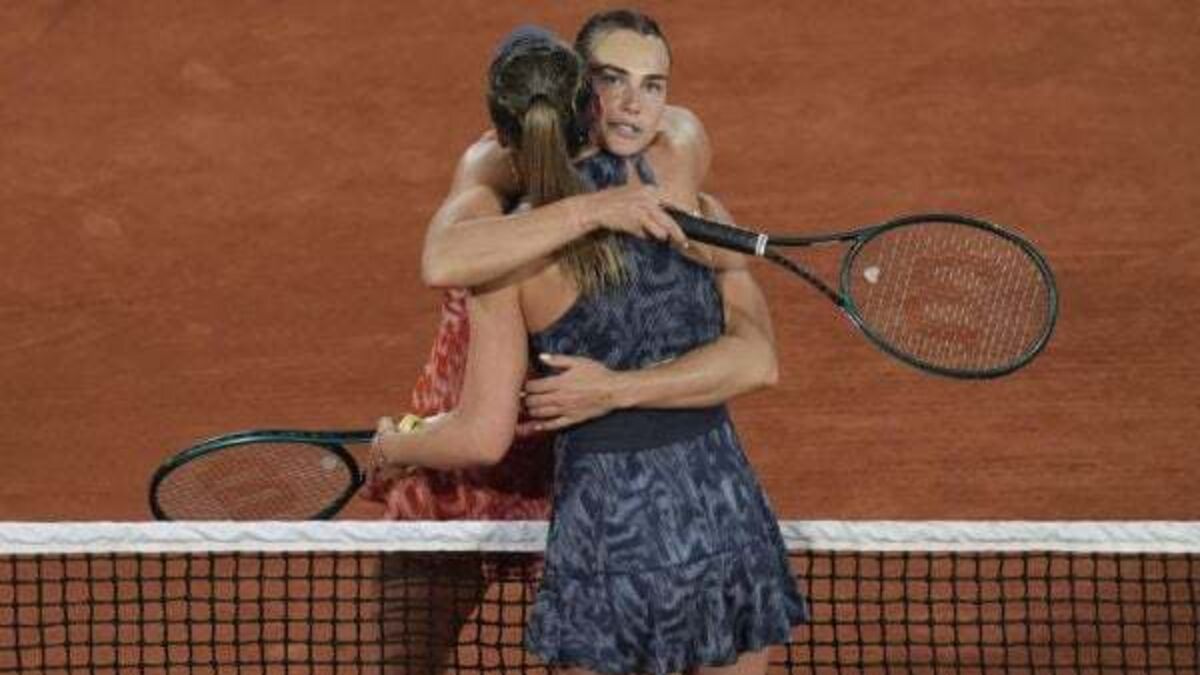 Aryna Sabalenka beats best friend Paula Badosa in straight sets at French Open