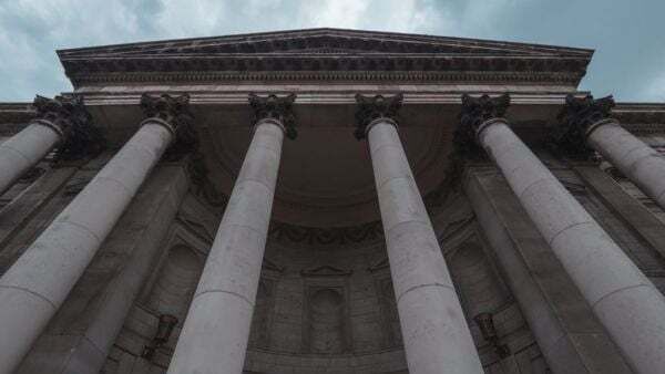 Couple avoid jail for contempt after agreeing to comply with order to vacate apartment