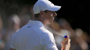 Rory McIlroy remains in contention for US Open title after mixed second round Rory McIlroy remains in contention for US Open title after mixed second round