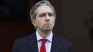 Masked protesters cleared by gardaí after gathering outside Taoiseach's family home