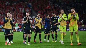 Scotland stay alive with 1-1 draw against Switzerland Scotland stay alive with 1-1 draw against Switzerland