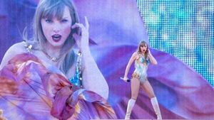How Taylor Swift’s Eras Tour makeup stays in place all night How Taylor Swift’s Eras Tour makeup stays in place all night