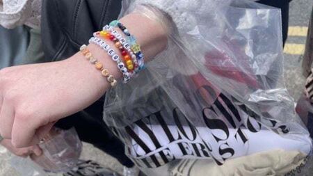 ‘It’s like a cult’: Fans buzzing ahead of Taylor Swift’s Dublin gigs