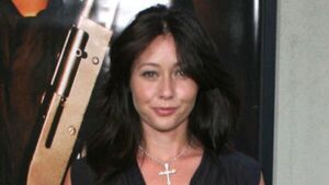 Beverly Hills, 90210 star Shannen Doherty dies aged 53