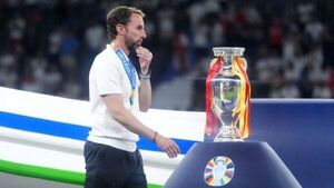 Gareth Southgate says ‘now is not the time’ to decide his England future Gareth Southgate says ‘now is not the time’ to decide his England future