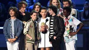 Stranger Things cast return to Hawkins High in first look at final series Stranger Things cast return to Hawkins High in first look at final series