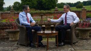 Starmer to visit Dublin as Harris says reset of Anglo-Irish relations is real