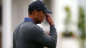 Tiger Woods cuts frustrated figure after 79 leaves him fighting to make Open cut Tiger Woods cuts frustrated figure after 79 leaves him fighting to make Open cut